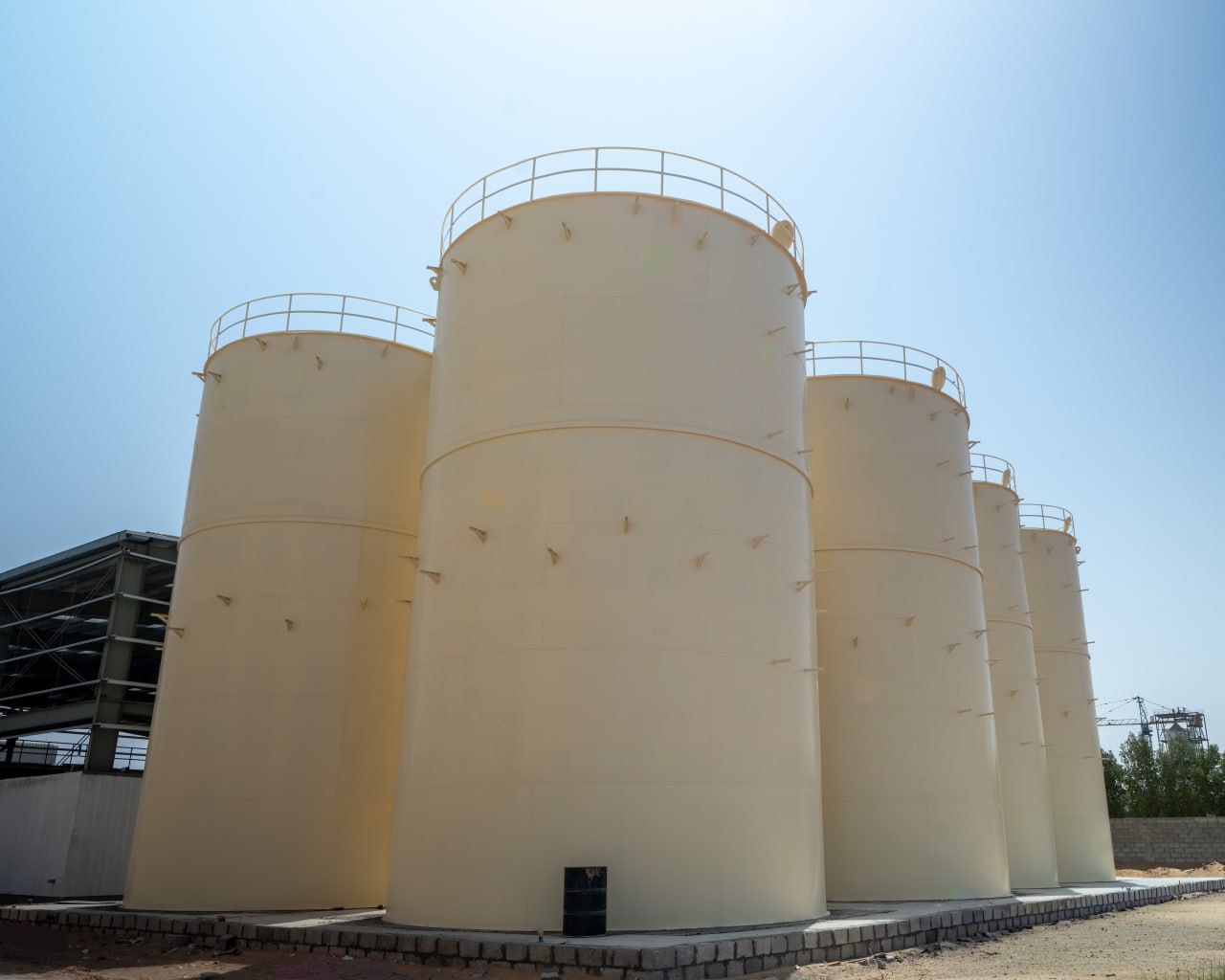 INDUSTRIAL STORAGE COMPLEX